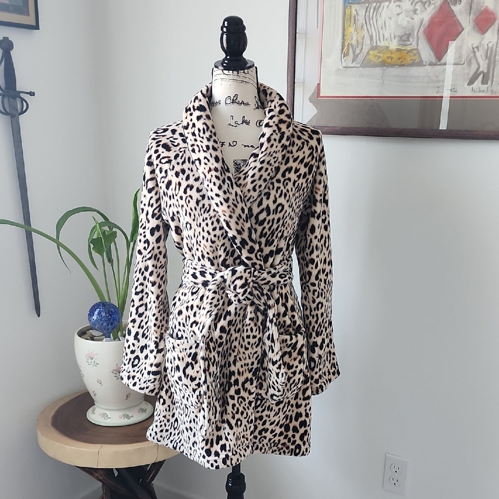 Victoria's Secret Cream and Black Leopard Plush Wrap Robe